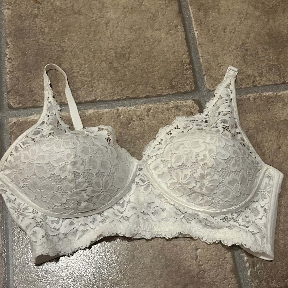 Maidenform White Floral Lace Longline Bra 38C